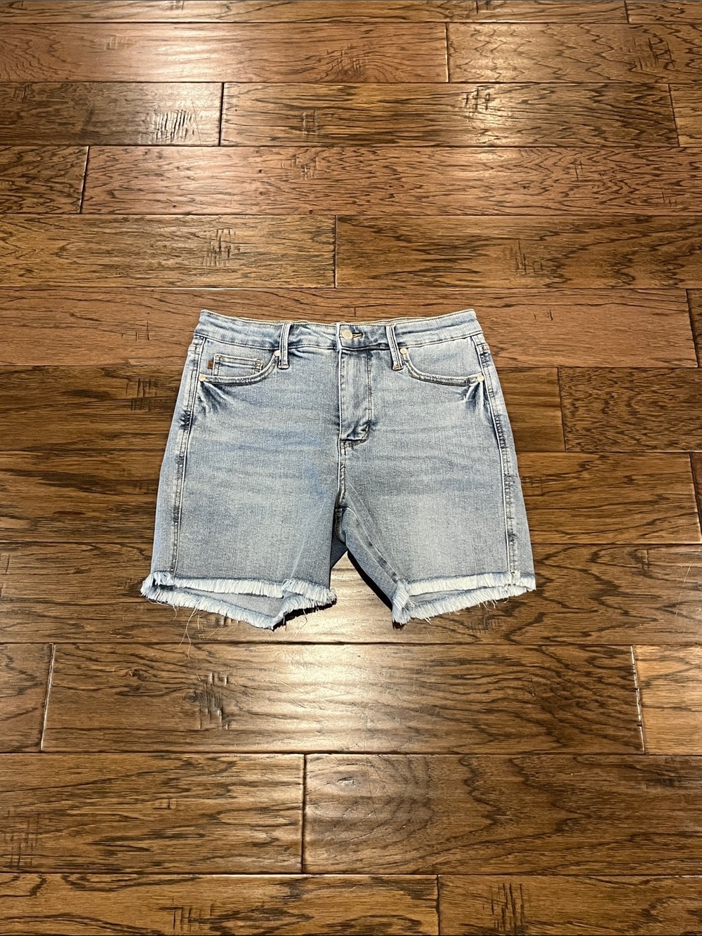 Judy Blue Light Wash High Rise Shorts Size L